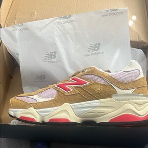 New Balance 9060 Beige and Pink 7.5